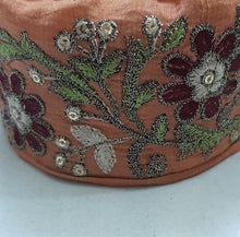 Load image into Gallery viewer, Mariab Duppta / Shawl Raw Silk