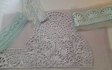 Load image into Gallery viewer, Mariab Patch Set Pearl & Cut Work