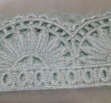 Load image into Gallery viewer, Mariab Patch Set Pearl & Cut Work