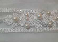 Load image into Gallery viewer, Mariab Patch Set Pearl & Cut Work