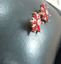 Load image into Gallery viewer, Gold Plated Tops / Studds