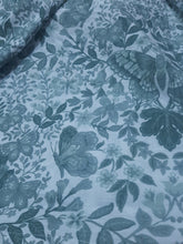 Load image into Gallery viewer, George Quilt Cover