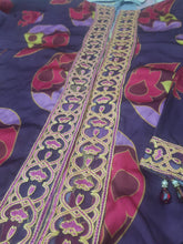 Load image into Gallery viewer, Khat e Poesh 2-Piece Ready to wear