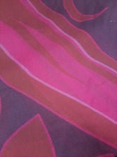 Load image into Gallery viewer, Khat e Poesh 2-Piece Ready to wear