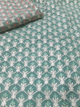 Load image into Gallery viewer, Mariab Chester & Sleeves Pair