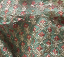 Load image into Gallery viewer, Mariab Chester & Sleeves Pair