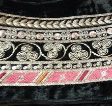 Load image into Gallery viewer, Mariab 2-Piece Velvet