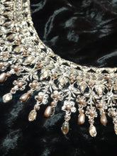 Load image into Gallery viewer, Mariab 2-Piece Velvet