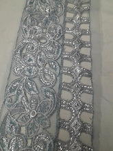 Load image into Gallery viewer, Mariab 2-Piece Hand work