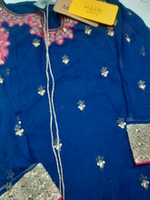 Load image into Gallery viewer, Mariab Frock Ready To Wear