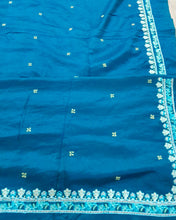 Load image into Gallery viewer, Zaha by khadija Shah Shawl