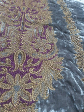 Load image into Gallery viewer, Sana Safinaz 3-piece Velvet