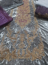 Load image into Gallery viewer, Sana Safinaz 3-piece Velvet