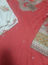 Load image into Gallery viewer, Mariab 2-piece Ready to Wear