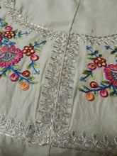 Load image into Gallery viewer, Branded Chester Front