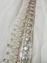 Load image into Gallery viewer, Mariab Neckline & Patch Set