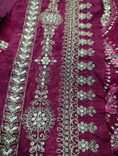 Load image into Gallery viewer, Mariab Neckline & Patch Set