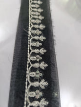 Load image into Gallery viewer, Mariab Neckline, Patch & Duppta Patti Set