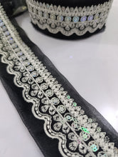 Load image into Gallery viewer, Mariab Neckline, Patch & Duppta Patti Set