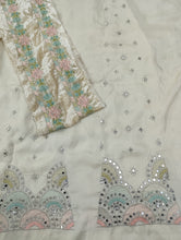 Load image into Gallery viewer, Mariab Panels & Patch