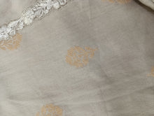 Load image into Gallery viewer, Mariab Frock Ready to Wear