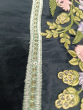 Load image into Gallery viewer, Mariab Patch Sleeves Pair