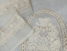 Load image into Gallery viewer, Mariab Patch Set Chicken Kari