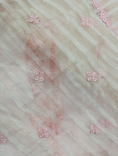 Load image into Gallery viewer, Mariab Duppta Embroidered