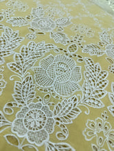 Load image into Gallery viewer, Mariab Fabric Luxe Qureshia style