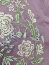 Load image into Gallery viewer, Mariab Fabric Luxe Lawn Embroidered