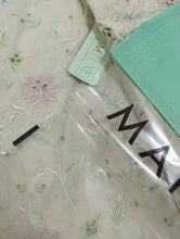 Load image into Gallery viewer, Mariab Fabric Luxe Lawn Embroidered