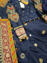 Load image into Gallery viewer, Mariab Saree Ready to Wear Banarsi Style