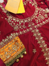 Load image into Gallery viewer, Mariab Frock Velvet Ready to wear