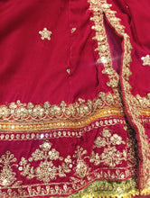 Load image into Gallery viewer, Mariab Frock Velvet Ready to wear