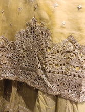 Load image into Gallery viewer, Mariab 2-Piece Ready To Wear