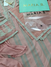 Load image into Gallery viewer, Mariab 3-Piece ready to wear Wool