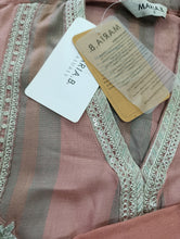 Load image into Gallery viewer, Mariab 3-Piece ready to wear Wool