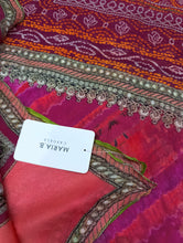 Load image into Gallery viewer, Mariab Duppta Ready to wear Silk Chunri Printed