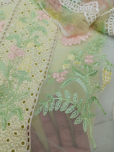 Load image into Gallery viewer, Mariab 3-Piece Embroidered Laser Cut