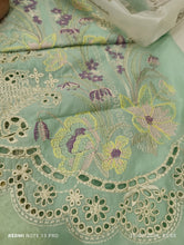 Load image into Gallery viewer, Binilyas 3-Piece Luxuary Lawn