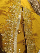 Load image into Gallery viewer, Mariab 2-Piece handwork Ready to wear