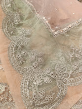Load image into Gallery viewer, Mariab 4-Piece Ready to Wear Laser Cut