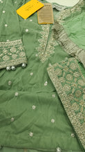 Load image into Gallery viewer, Mariab 3-Piece Ready to wear