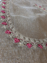 Load image into Gallery viewer, Mariab Chester , ShoulderLines & Sleeves