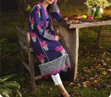 Load image into Gallery viewer, Zaha Shirt