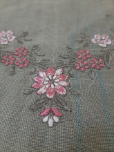 Load image into Gallery viewer, Mariab Chester