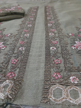 Load image into Gallery viewer, Mariab Chester