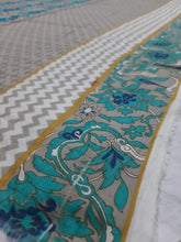 Load image into Gallery viewer, Warda Front