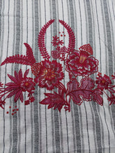 Load image into Gallery viewer, Zaha Shirt