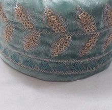 Load image into Gallery viewer, Mariab velvet Patch